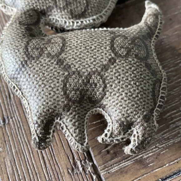 Sale! Gucci 'Brando' chihuahua charm - Picture 11 of 17